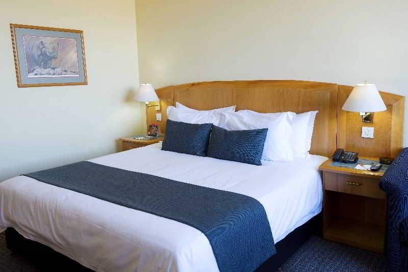 Holiday Inn - Mutare By Ihg Экстерьер фото