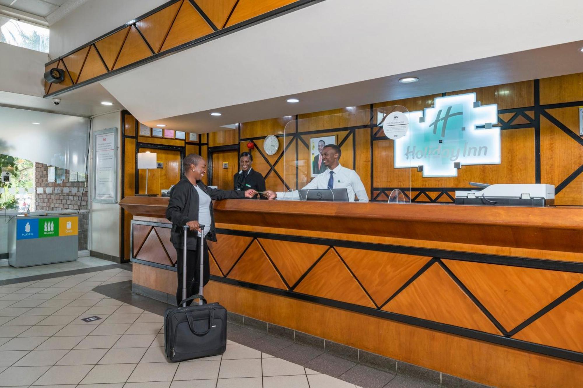 Holiday Inn - Mutare By Ihg Экстерьер фото